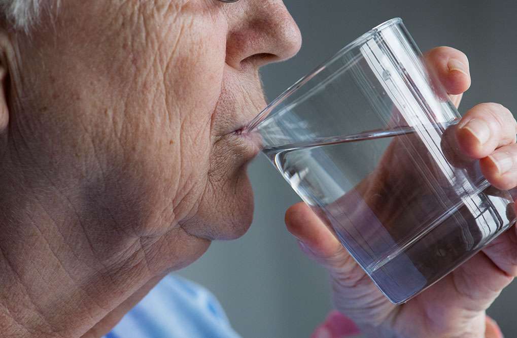 A Importância da Água para o Bem-Estar Articular na Clínica Progredir - Fisioterapia e Reabilitação